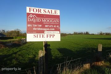 Caltra Village, Caltra, Ballinasloe, Co. Galway