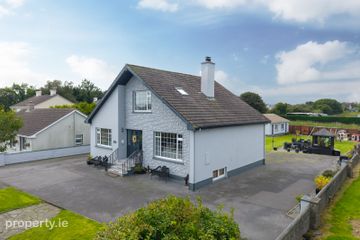 Drumhill House, Gurteens, Ballina, Co. Mayo, F26D2F6 — photo 2