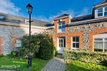 2 The Farmyard, Kilmainham, Hybreasal, Dublin 8, D08 VW5P