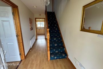 10 Solomons Hill, Letterkenny, Co. Donegal — photo 2