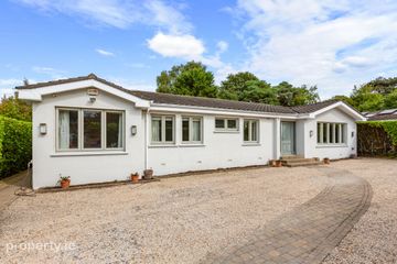 11 The Coppins, Foxrock, Dublin 18, D18 R9P8