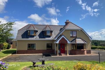 Woodvilla House, Ballygamboon, Castlemaine, Co. Kerry, V93VP66 — photo 3