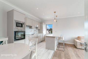 Apartment, Brooklands, Merrion, Dublin 4 — photo 3