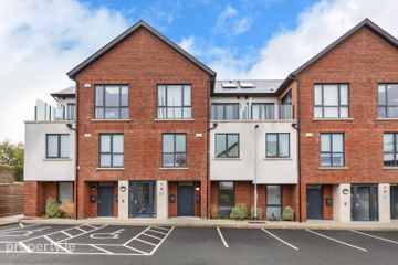 9 Oatlands Manor, Mount Merrion, Mount Merrion, Co. Dublin — photo 2