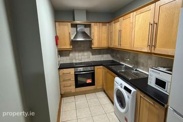 Apt 17, Friarsland Crescent, D14 WR29, Goatstown, Dublin 14 — photo 3