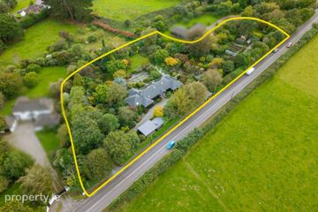 Lakemount, Barnavara Hill, Riverstown, Co. Cork, T45X340 — photo 3