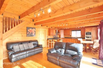 15 Lough Sillan Lodge, Shercock, Sherlock, Co. Cavan, A81CP82 — photo 2