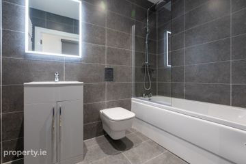 28 Monkstown Grove Apartments, Monkstown Farm, Monkstown, Co. Dublin — photo 3
