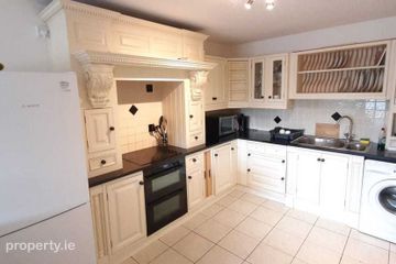 Apartment 6, Pier Court, Castle Road, T12HY99, Blackrock, Co. Cork — photo 3