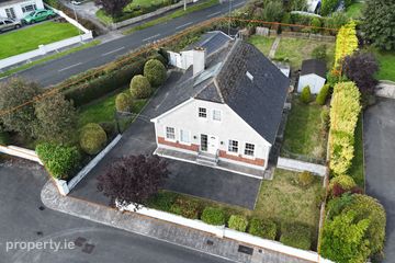 76 Hawthorn Drive, Roscommon, Roscommon Town, Co. Roscommon, F42VH98 — photo 2