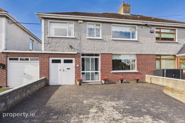 64 Greentrees Road, Manor Estate, Terenure, Dublin 12, D12K194