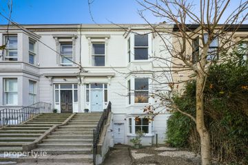 9 Eden Park, Sandycove, Co. Dublin, A96W928