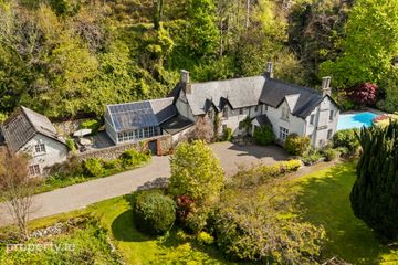 Glenbrook House and Mews, Enniskerry, Co. Wicklow, A98N265 — photo 2