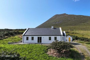 The Colony, Dugort, Achill, Co. Mayo, F28K735