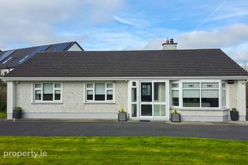 Coosan Point Road, Arcadia, Athlone, Athlone, Co. Westmeath, N37HH70