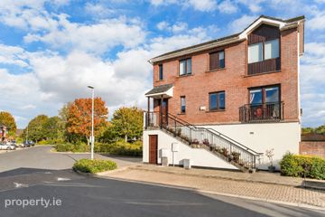 16 Hansted Way, Lucan, Co. Dublin — photo 3
