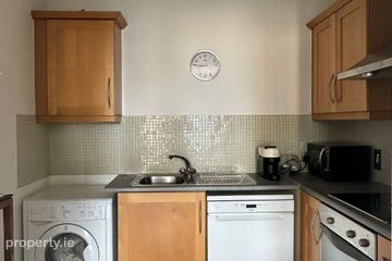 14 Burton House, Custom House Square, Mayor Street, IFSC, Dublin 1