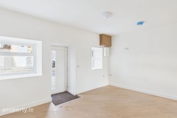 18a Kickham Street, Carrick-on-suir, Carrick-on-Suir, Co. Tipperary, E32T044 — photo 2