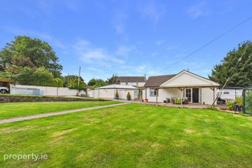 Garranakeevin, Newtown, Nenagh, Co. Tipperary, E45 CP83