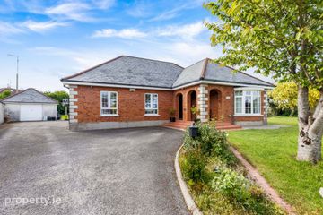 73 Athlumney Village, Navan, Co Meath, C15 A9YK
