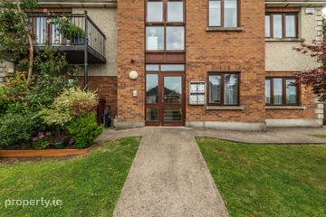 Apartment 2, The Court, Newtown Manor, Kill, Co. Kildare, W91E061 — photo 2