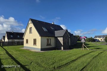 C19, Cahermore Holiday Village, Enniscrone, Co. Sligo, F26RC92 — photo 2