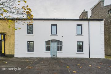 1 Rossmore House, Main Street, Lanesborough, Longford, Co. Longford, N39TK71