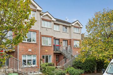 7 Charlestown Way, Dublin 11, D11A660