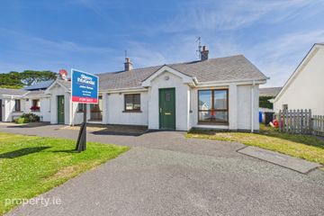 9 The Mews, Hook View, Coxtown, Dunmore East, X91 F2K0 — photo 2