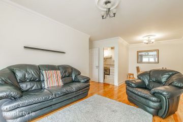 Apartment, The Lansdowne Block, Pembroke Square, Grand Canal Dock, Dublin 4 — photo 3