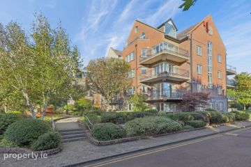 Apartment 128, Gracepark Manor, Drumcondra, Dublin 9, D09E932