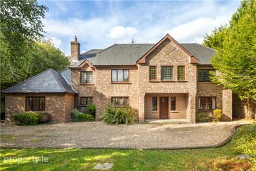 Torquay House, The Birches, Foxrock, Dublin 18, D18 E376