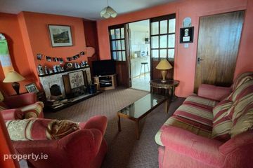 58 Erne Street, Ballyshannon, Ballyshannon, Co. Donegal, F94F821 — photo 2