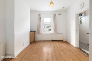 50 St Ignatius Road, Phibsborough, Dublin 7, D07VX95 — photo 2