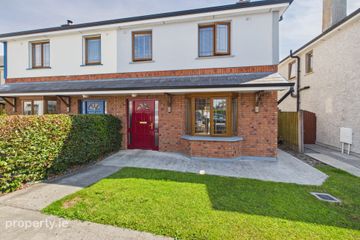 27 Rath Bawn, Portnick, Ballinasloe, Co. Galway, H53D599