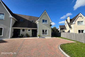 22 The Acres, Dromahair, Co. Leitrim, F91K6K8