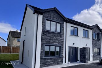 End Of Terrace Houses, Ard Rua Meadows, Claremorris, Co Mayo