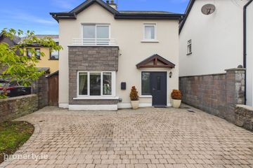 82 Baunoge, Loughrea, Co. Galway, H62 PN52
