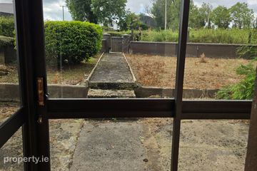 Entrance Patio
