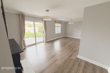 69 Hampton Park, Saint Helen'S Wood, Booterstown, Booterstown, Co. Dublin — photo 3