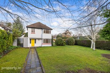 89 Foster Avenue, Mount Merrion, Co. Dublin, A94 N527