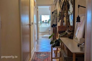 Cairéal Mór, Headford Road, Galway, Tuam Road, Co. Galway — photo 2
