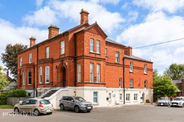 Apartment 2, Court View, 52 Castle Avenue, Clontarf, Dublin 3, D03EH99