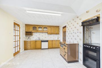 6 Ennis Road, Newmarket On Fergus, Co Clare, V95W2P6 — photo 3