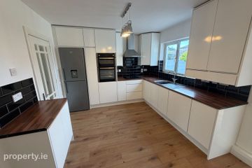38 The Pines, Forest Park, Portlaoise, Co. Laois, R32H3V9 — photo 3