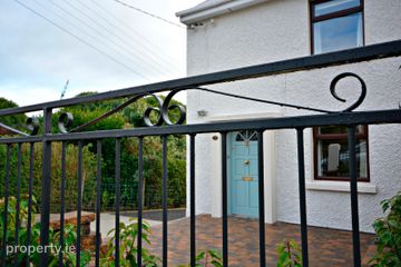 32 Ard O Donnell, Letterkenny, Co. Donegal — photo 3