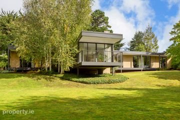 Glencarrig, Falls Road, Shankill, Dublin 18, D18X2T8