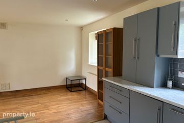 9 De Vesci Court, Fairgreen, Portlaoise, Co. Laois, R32D897 — photo 3