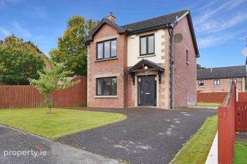 9 Dún Na Carraige, Kingscourt, Co. Cavan, A82E4H7