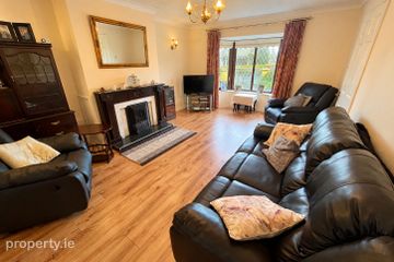 9 The Sycamores, Woodtown Lodge, Carraroe, Co. Sligo, F91K7VC — photo 3